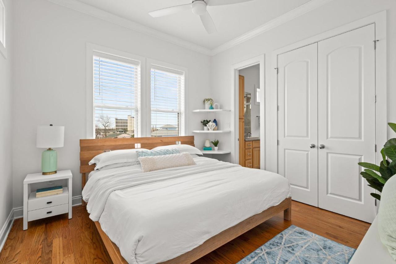Crescent Moon Palace - A Luxury Home With Pool, Parking, Just Steps To The Beach Panama City Beach Exteriör bild