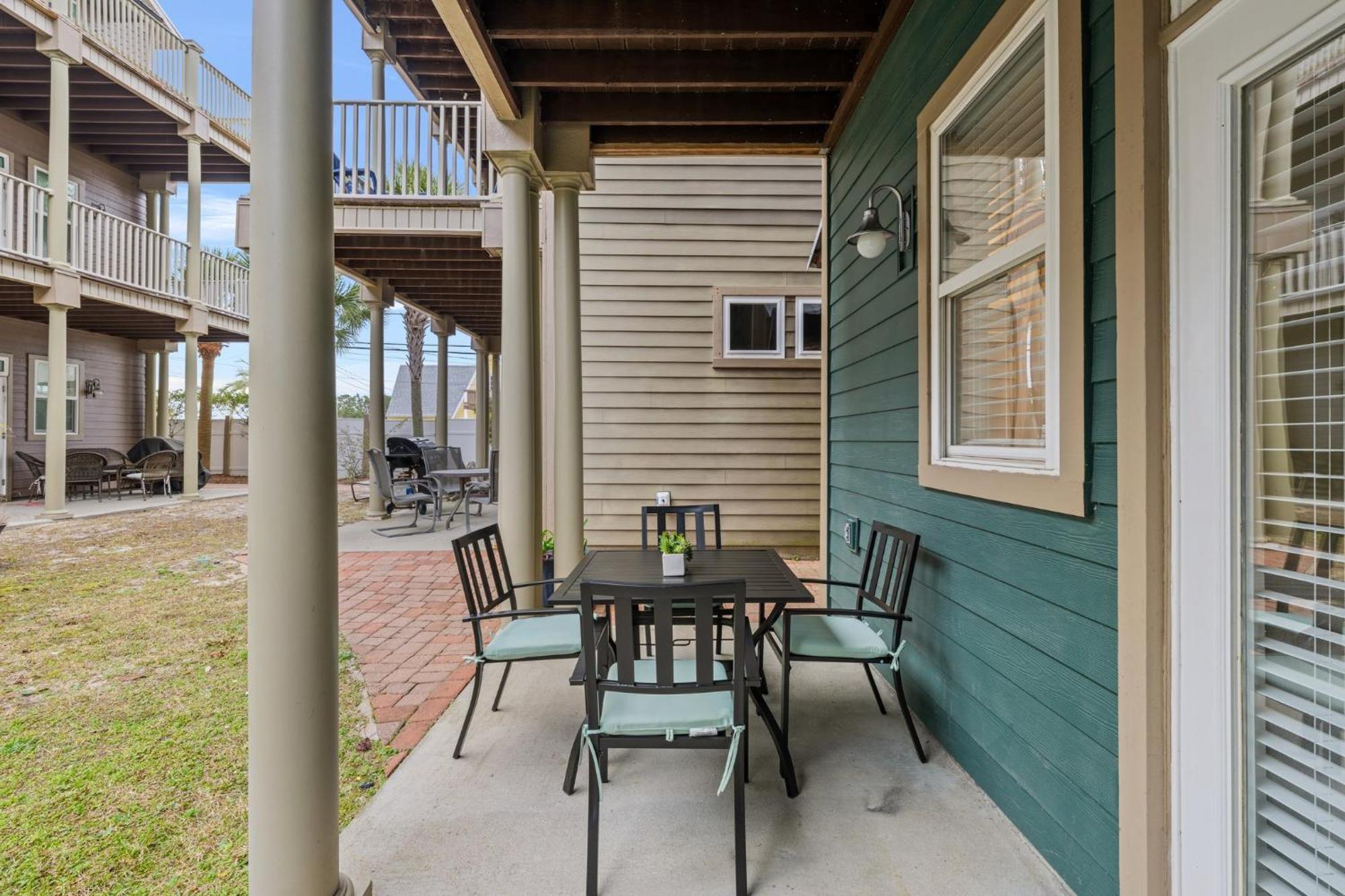 Crescent Moon Palace - A Luxury Home With Pool, Parking, Just Steps To The Beach Panama City Beach Exteriör bild