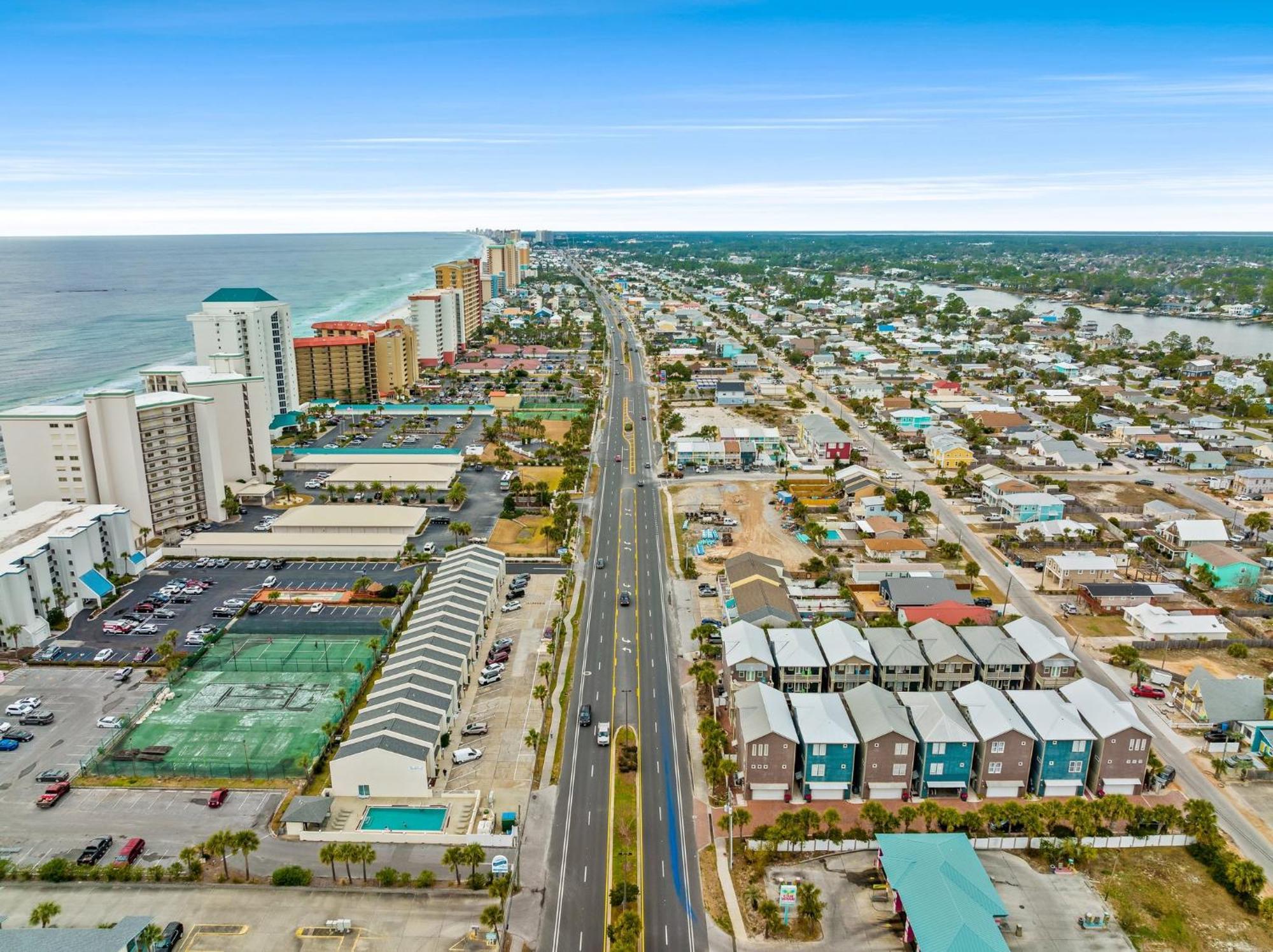 Crescent Moon Palace - A Luxury Home With Pool, Parking, Just Steps To The Beach Panama City Beach Exteriör bild