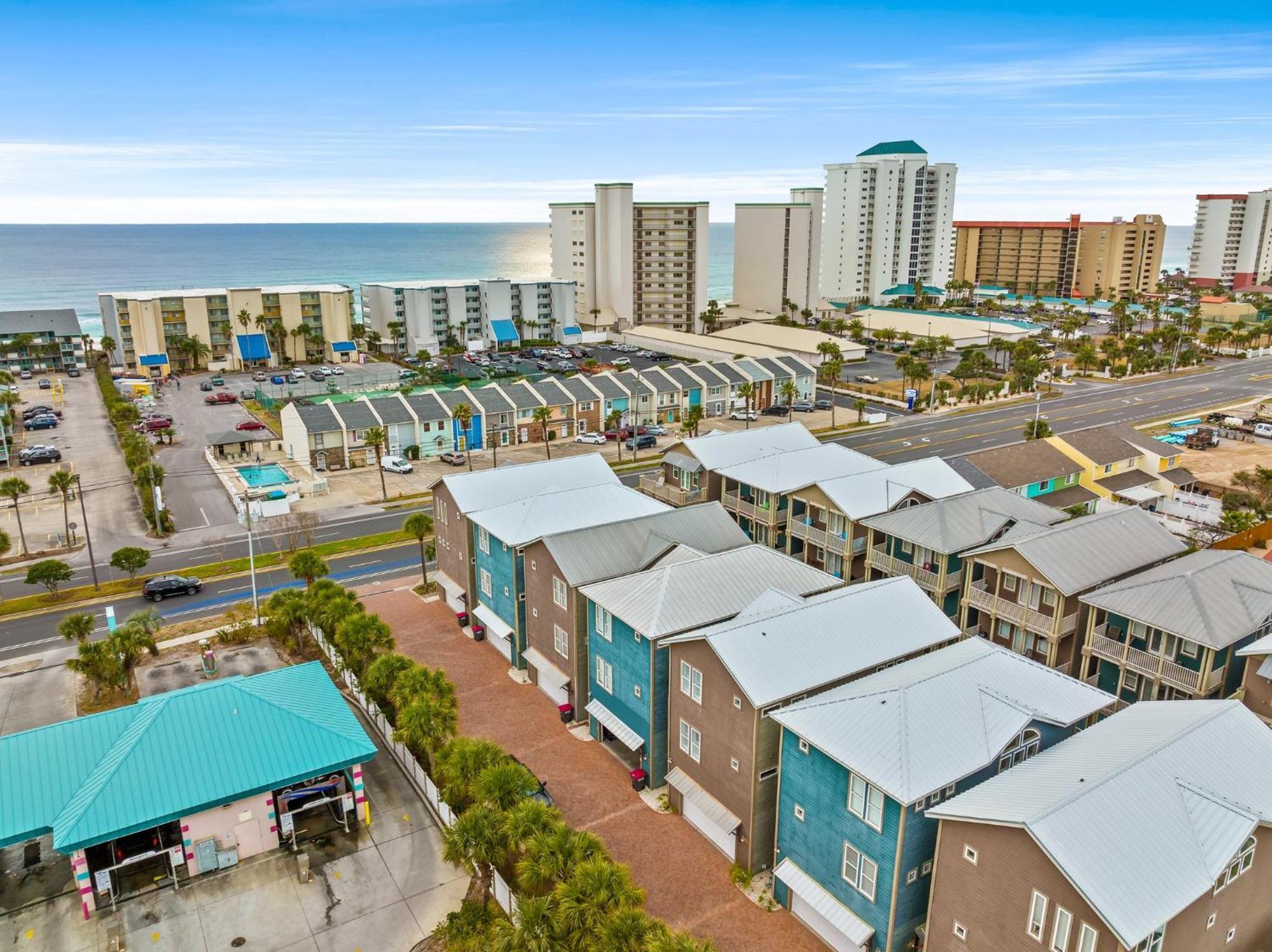 Crescent Moon Palace - A Luxury Home With Pool, Parking, Just Steps To The Beach Panama City Beach Exteriör bild