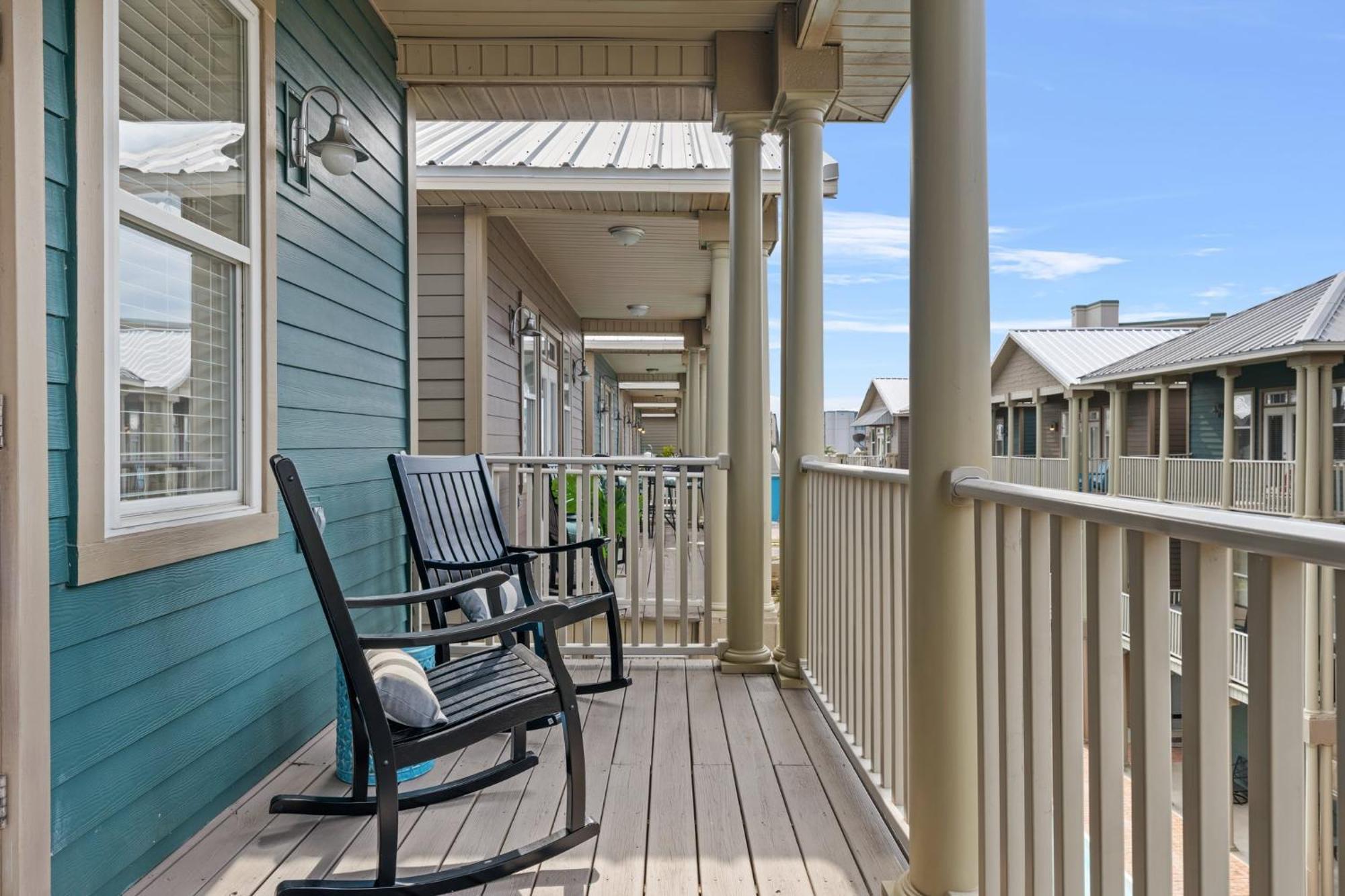 Crescent Moon Palace - A Luxury Home With Pool, Parking, Just Steps To The Beach Panama City Beach Exteriör bild