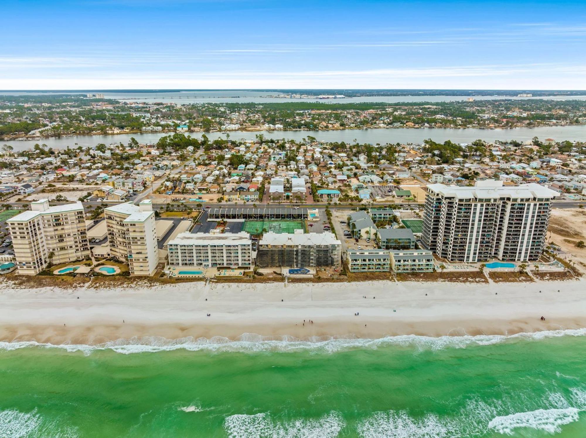 Crescent Moon Palace - A Luxury Home With Pool, Parking, Just Steps To The Beach Panama City Beach Exteriör bild