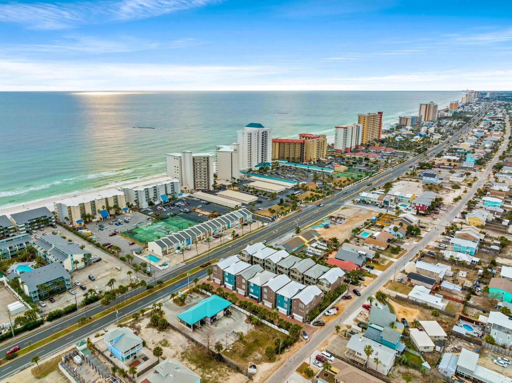 Crescent Moon Palace - A Luxury Home With Pool, Parking, Just Steps To The Beach Panama City Beach Exteriör bild